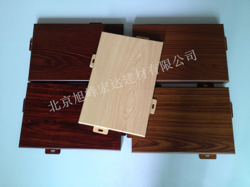 ��ľ��������